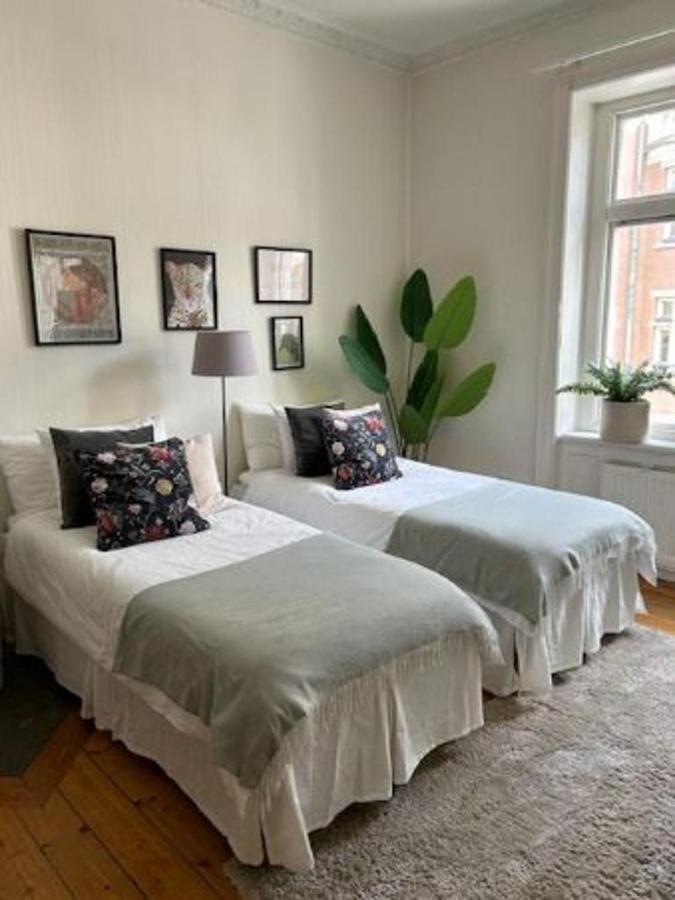 Stockholm Loft Haven 3 Beds In A 1- Bedroom Gem - 917 Exterior foto