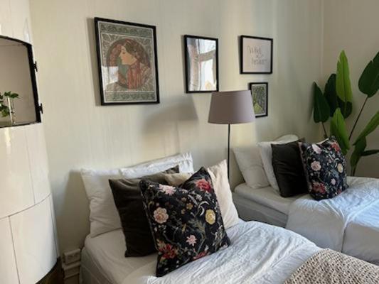 Stockholm Loft Haven 3 Beds In A 1- Bedroom Gem - 917 Exterior foto